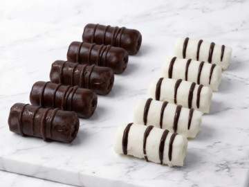 Black and White Yodels